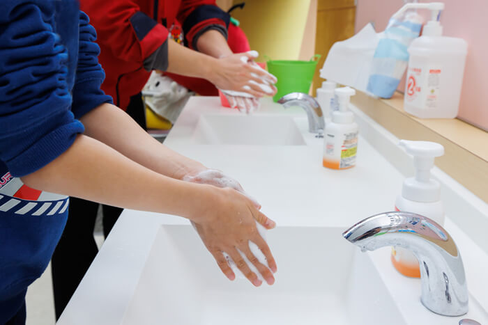 子どもの手はどのくらい汚れている？効果的な手洗い方法も教えてもらいました_画像