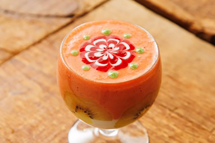 「カラフル野菜のスムージー」_画像