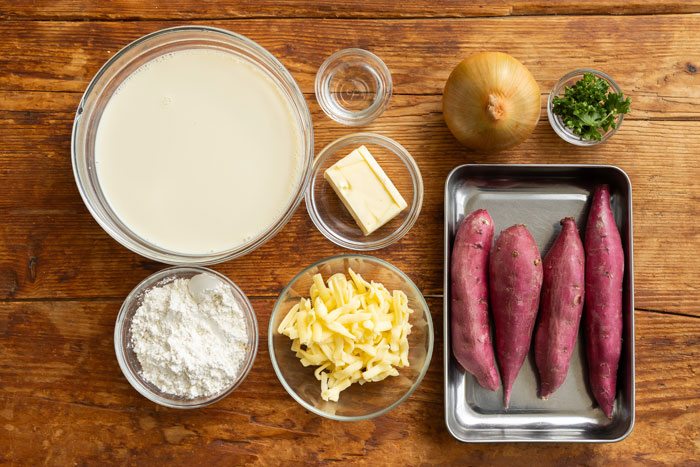 豆乳ホワイトソースが決め手、さつまいもと玉ねぎのシンプルなグラタンレシピ_画像03