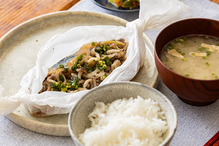 野菜たっぷり！4種のタレも。「肉巻き野菜のせいろ蒸し」レシピ_画像02