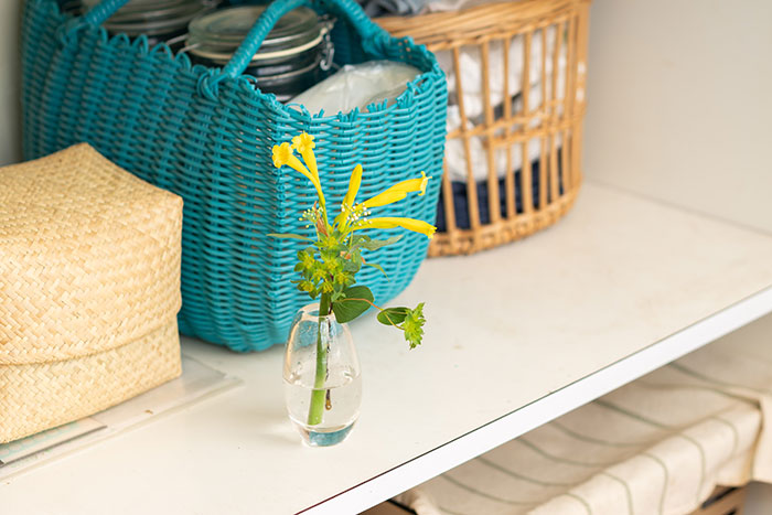 【初心者向け】花屋さん直伝！「花束の飾り方と長持ちさせるコツ」_画像02