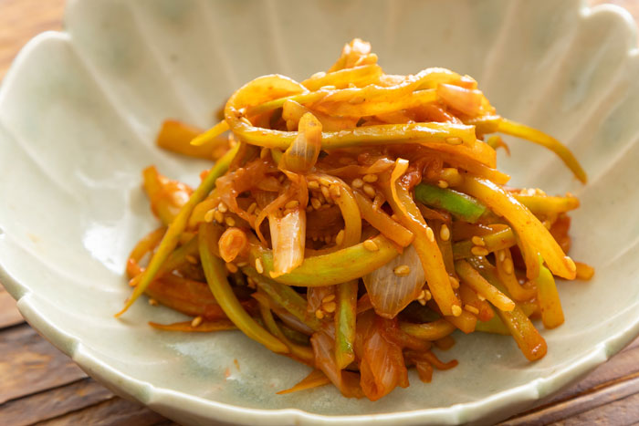 ブロッコリーを味わい尽くす！5分で完成「おかかチーズ和え」と、茎がおいしい「本格ナムル」_画像06