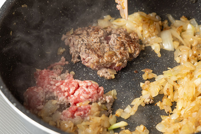 夕食で多めに作って朝楽々！「キーマカレー弁当」と彩りピクルス_画像04