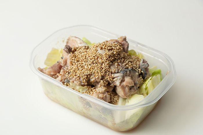 朝ラク！レンジでお弁当おかず「さば缶とキャベツのレンジ蒸し」レシピ_画像04