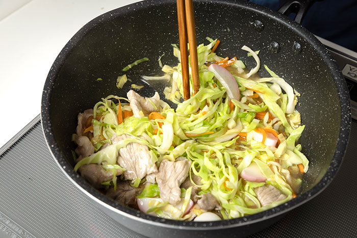 朝ラク!レンジでお弁当おかず「さば缶とキャベツのレンジ蒸し」レシピ_画像04